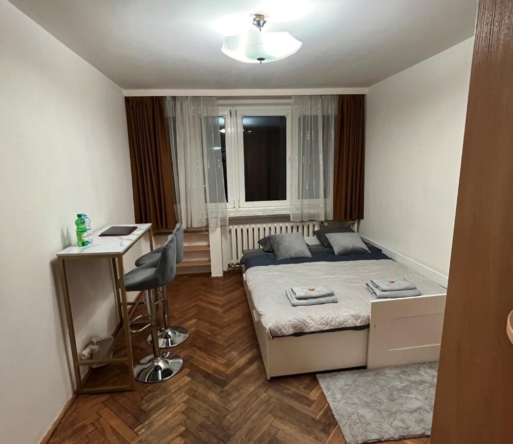 :: Apartment City Center :: Варшава Экстерьер фото